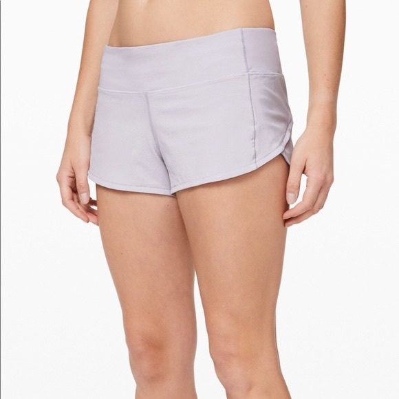 Lululemon Speed Up Shorts Silver Lilac - Picture 3 of 7
